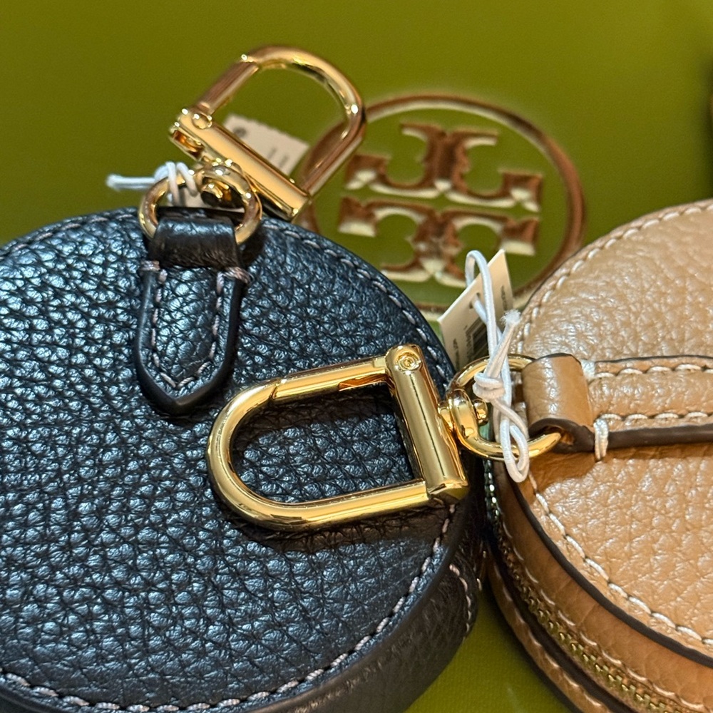 Tory Burch Gold and Tan Coin Key Purse ๐ - Picture 5 of 6